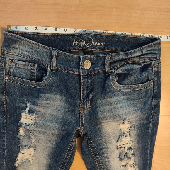 ariya Jeans Denim - Ariya Jeans size 11/12